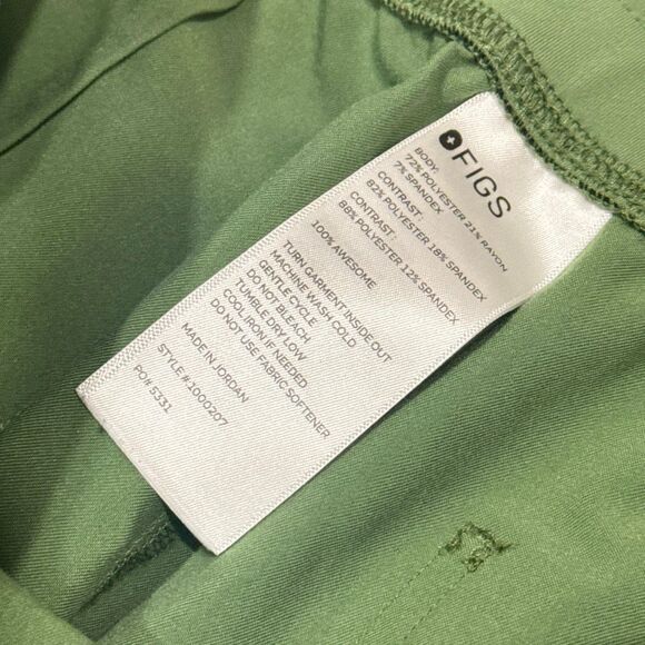 Figs Zamora jogger scrub bottoms in fern color size XL petite - Picture 3 of 5